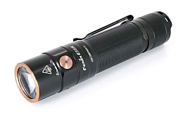 Карманный фонарик Fenix E35R с мощным светом и встроенной USB-зарядкой